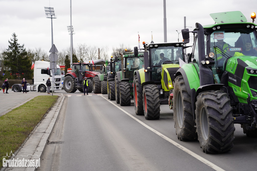 Protest rolników w Grudziądzu, utrudnienia w centrum miasta