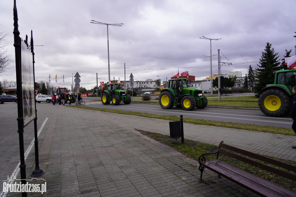 Protest rolników w Grudziądzu, utrudnienia w centrum miasta
