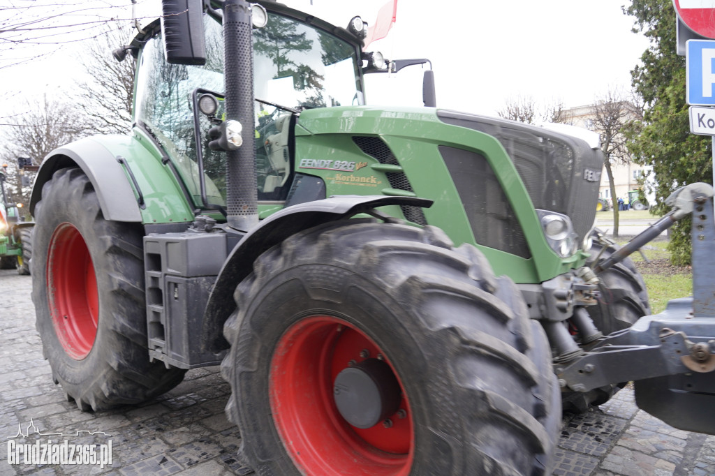 Protest rolników w Grudziądzu, utrudnienia w centrum miasta