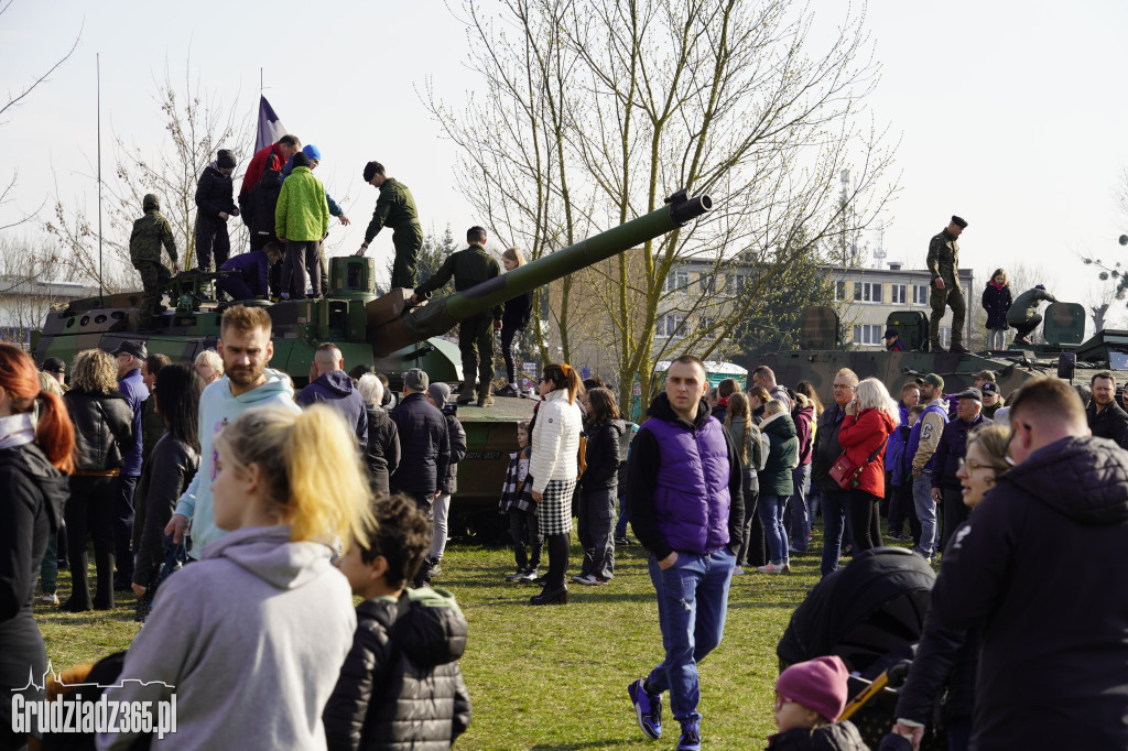Prezentacja sprzętu wojskowego NATO w Grudziądzu