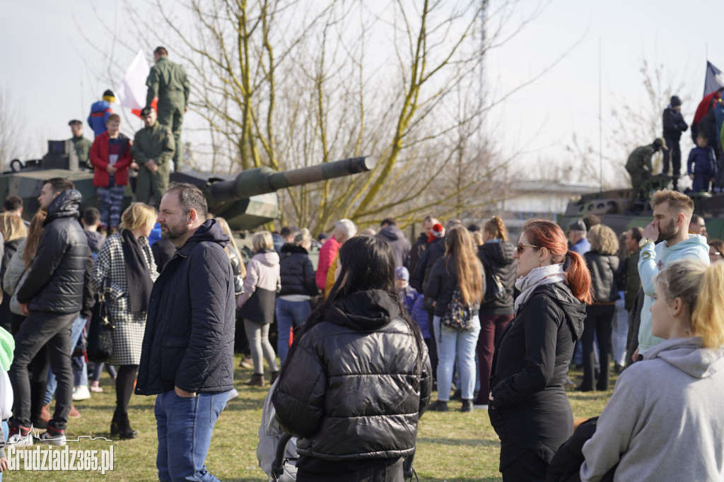 Prezentacja sprzętu wojskowego NATO w Grudziądzu
