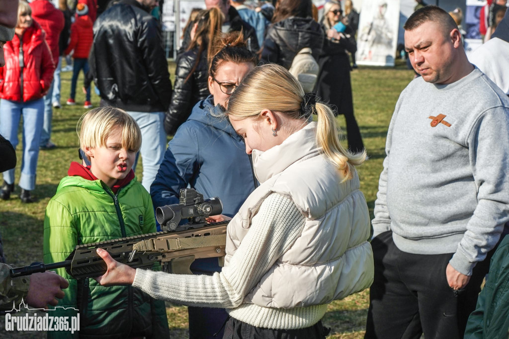 Prezentacja sprzętu wojskowego NATO w Grudziądzu