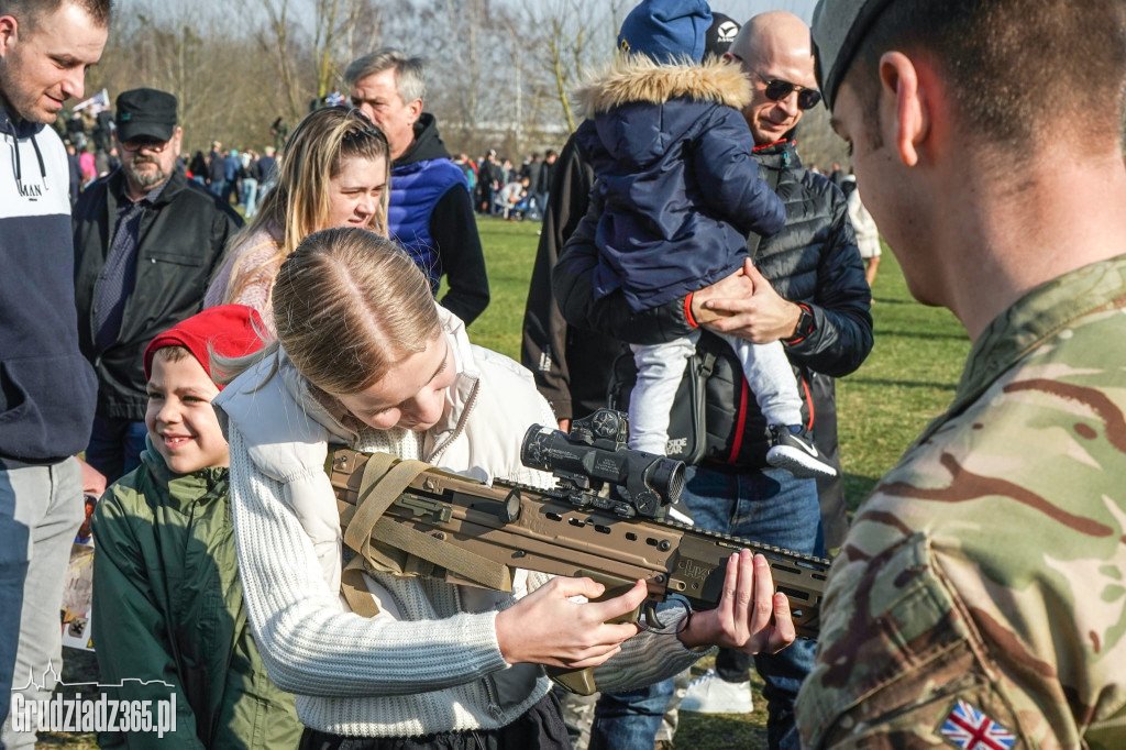 Prezentacja sprzętu wojskowego NATO w Grudziądzu