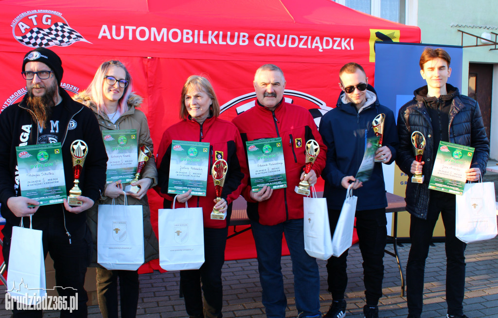 Turystyczny Rajd Samochodowy z Okazji Dnia Kobiet w Grudziądzu
