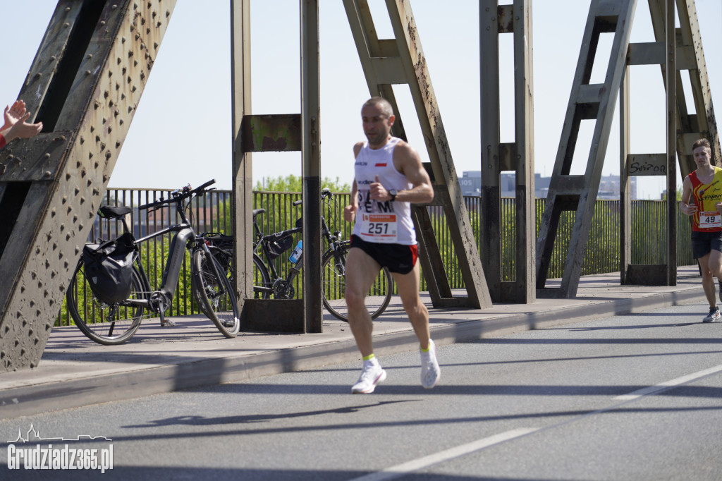 Półmaraton Grudziądz - Rulewo -  Śladami Bronka Malinowskiego