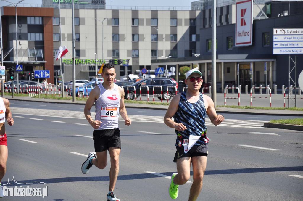 Półmaraton Grudziądz - Rulewo - Śladami Bronka Malinowskiego - start