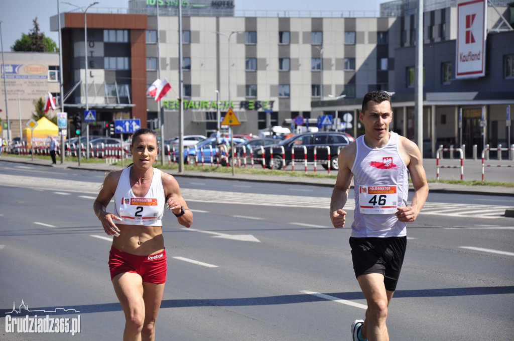 Półmaraton Grudziądz - Rulewo - Śladami Bronka Malinowskiego - start