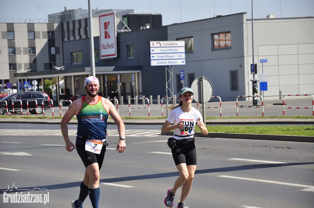 Półmaraton Grudziądz - Rulewo - Śladami Bronka Malinowskiego - start