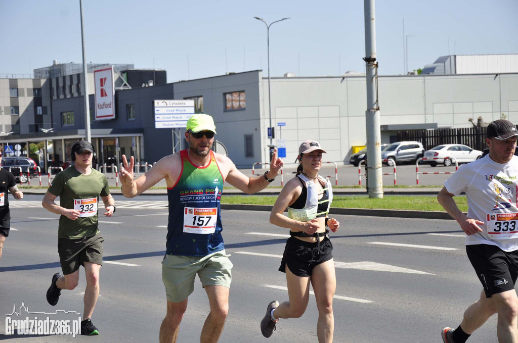 Półmaraton Grudziądz - Rulewo - Śladami Bronka Malinowskiego - start