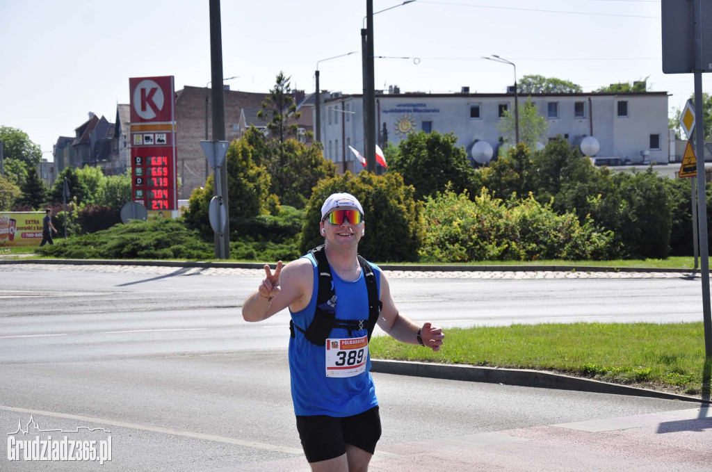 Półmaraton Grudziądz - Rulewo - Śladami Bronka Malinowskiego - start