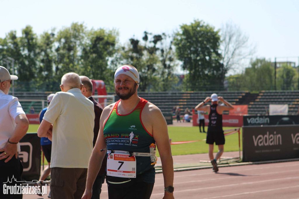 Półmaraton Grudziądz - Rulewo - Śladami Bronka Malinowskiego - start
