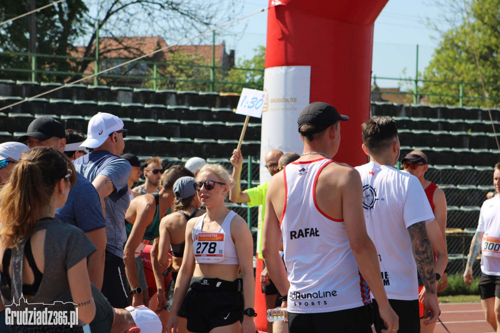Półmaraton Grudziądz - Rulewo - Śladami Bronka Malinowskiego - start