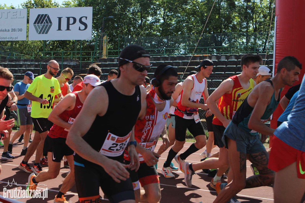 Półmaraton Grudziądz - Rulewo - Śladami Bronka Malinowskiego - start
