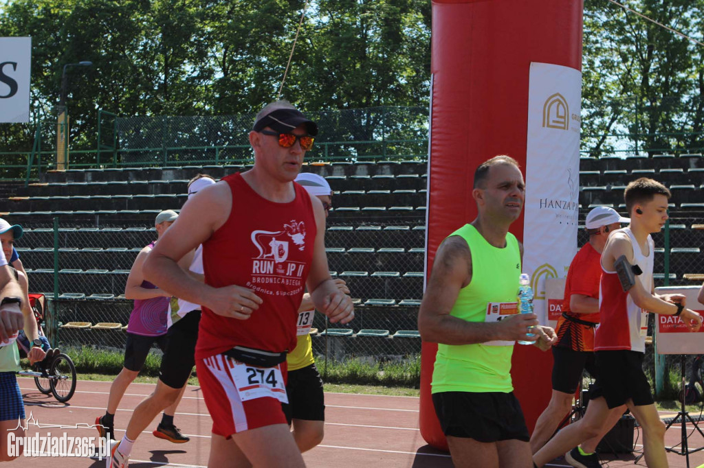 Półmaraton Grudziądz - Rulewo - Śladami Bronka Malinowskiego - start
