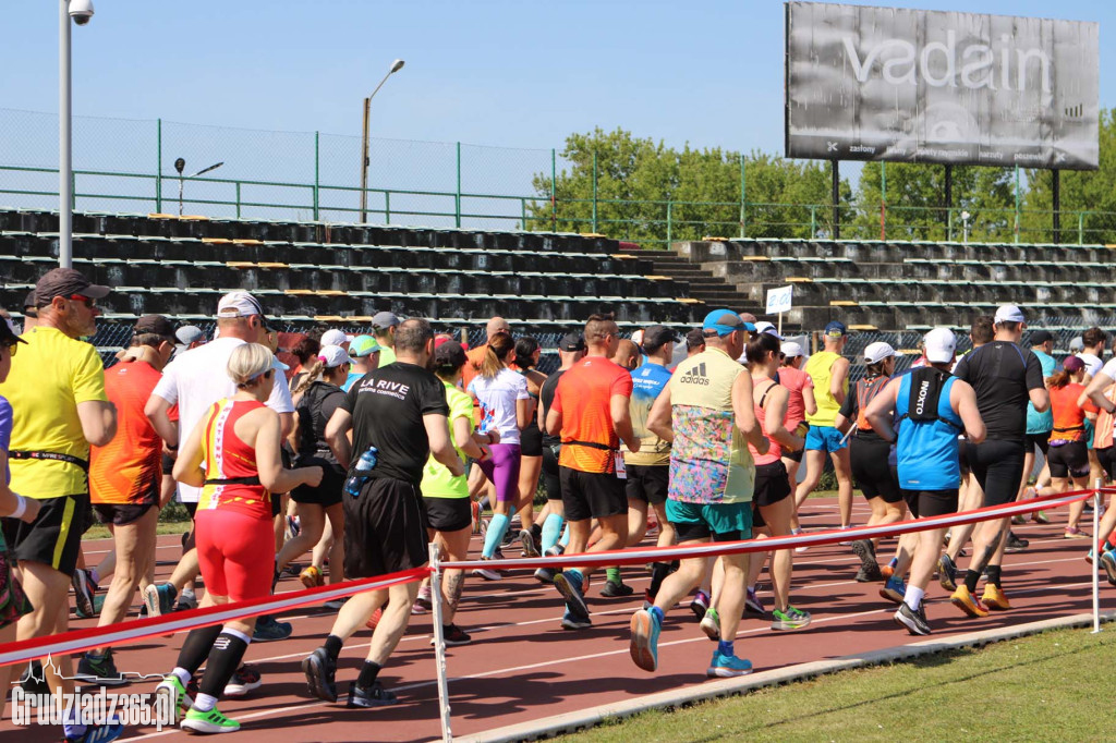 Półmaraton Grudziądz - Rulewo - Śladami Bronka Malinowskiego - start