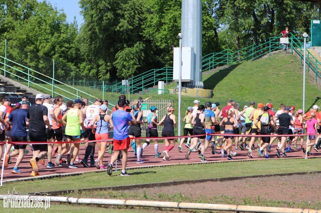 Półmaraton Grudziądz - Rulewo - Śladami Bronka Malinowskiego - start