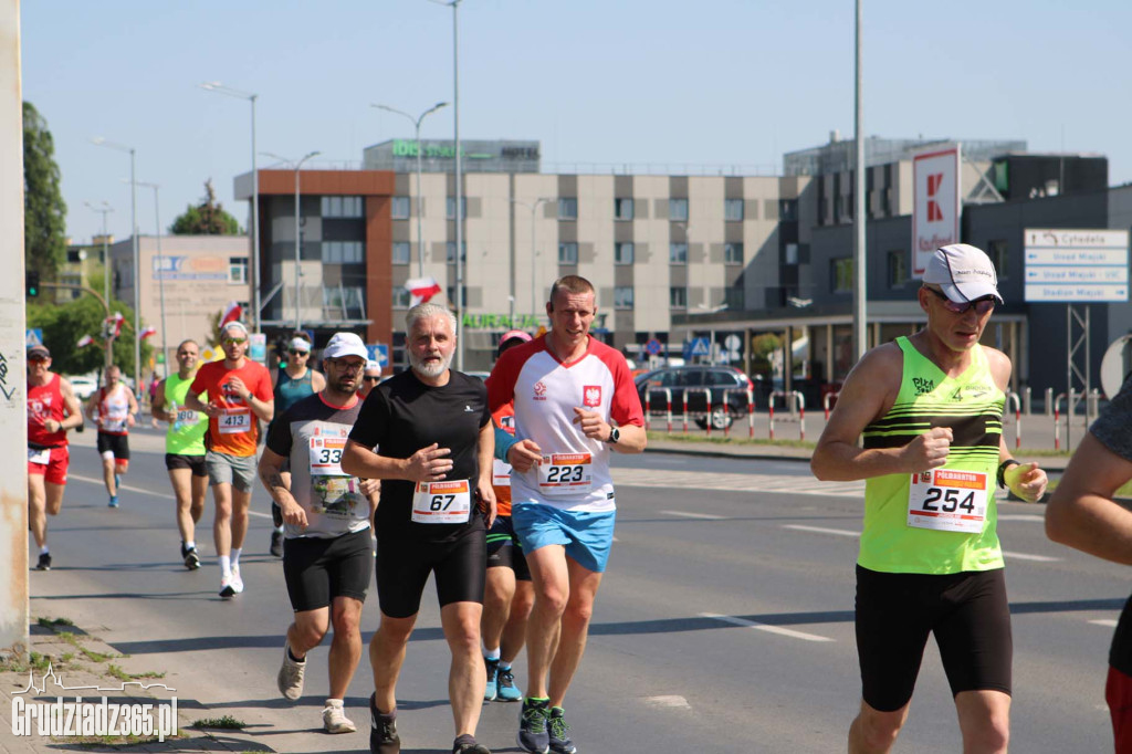 Półmaraton Grudziądz - Rulewo - Śladami Bronka Malinowskiego - start