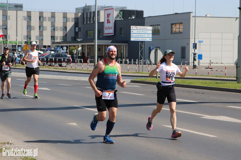 Półmaraton Grudziądz - Rulewo - Śladami Bronka Malinowskiego - start