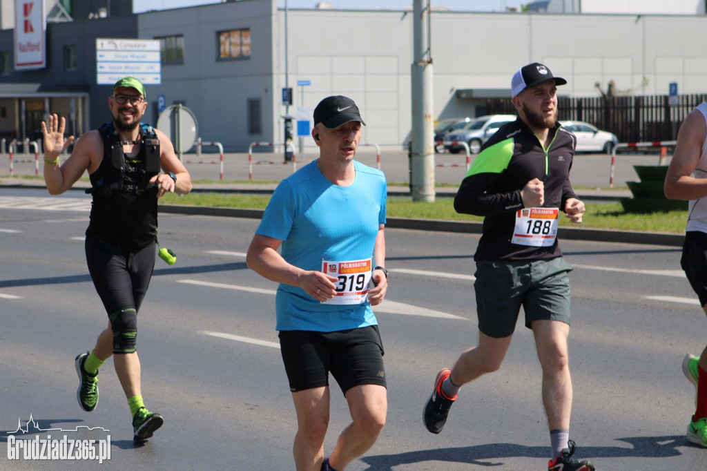 Półmaraton Grudziądz - Rulewo - Śladami Bronka Malinowskiego - start