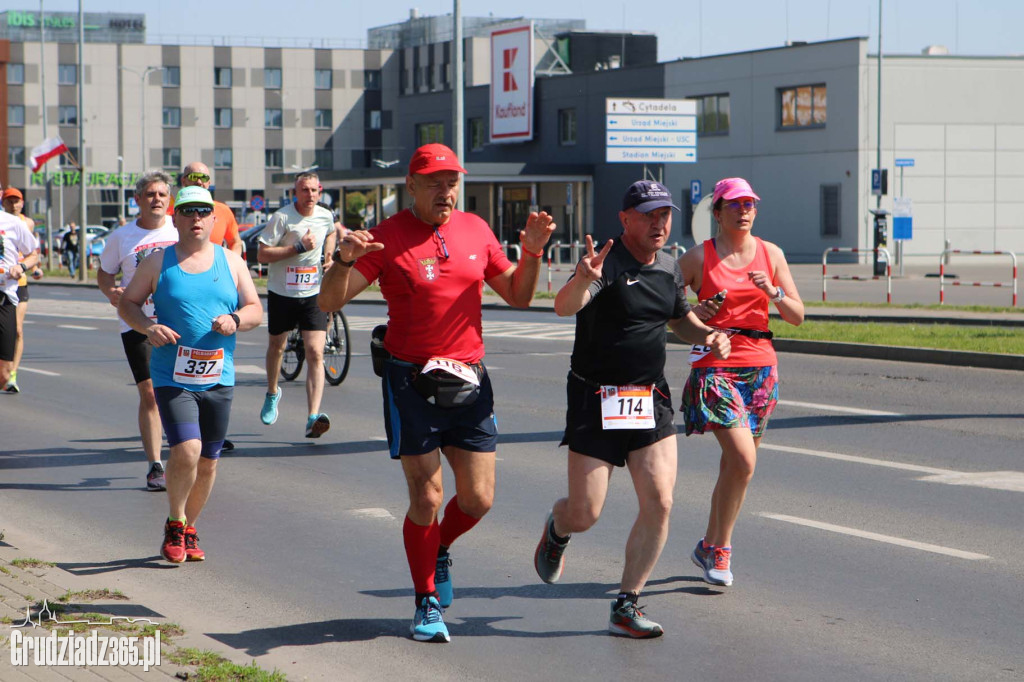 Półmaraton Grudziądz - Rulewo - Śladami Bronka Malinowskiego - start
