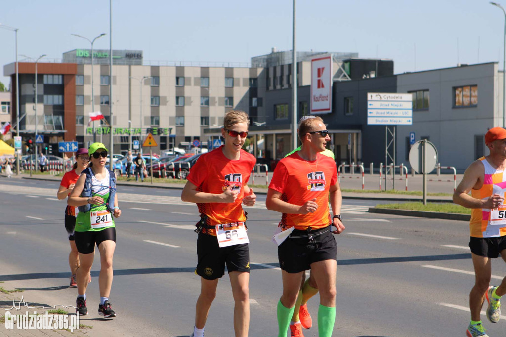 Półmaraton Grudziądz - Rulewo - Śladami Bronka Malinowskiego - start