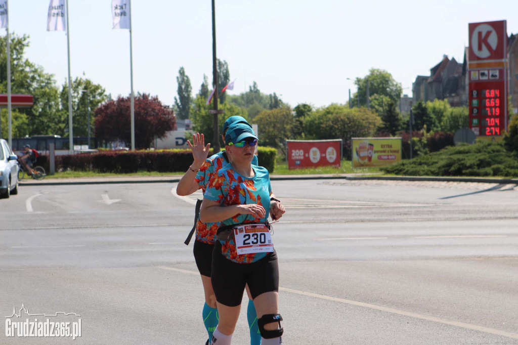 Półmaraton Grudziądz - Rulewo - Śladami Bronka Malinowskiego - start
