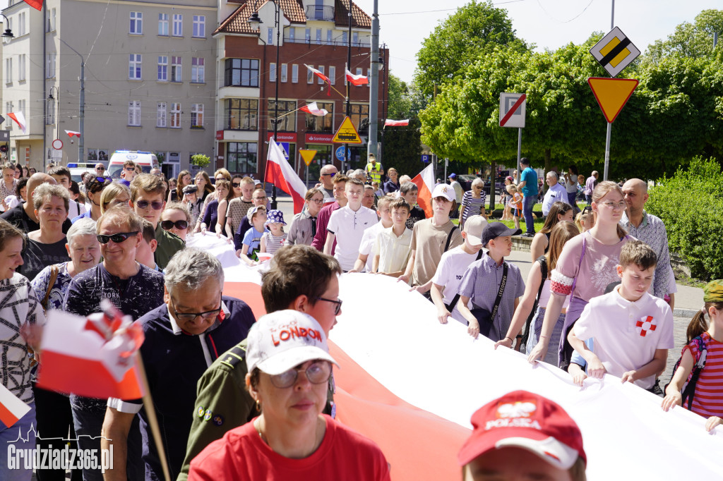 2 maja – Dzień Flagi Rzeczypospolitej Polskiej . Obchody w Grudziądzu