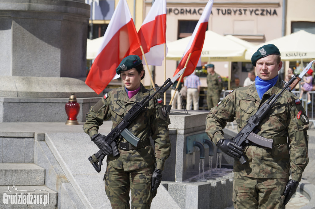 233 lat temu uchwalono Konstytucję 3 maja. Obchody w Grudziądzu