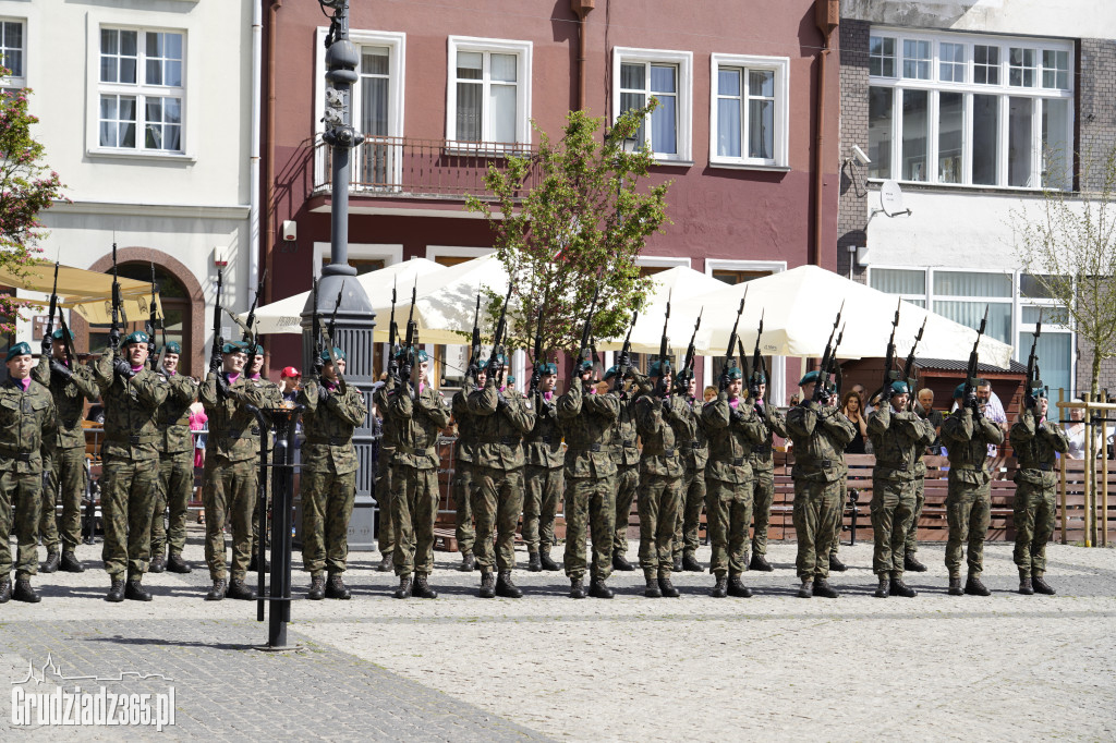 233 lat temu uchwalono Konstytucję 3 maja. Obchody w Grudziądzu