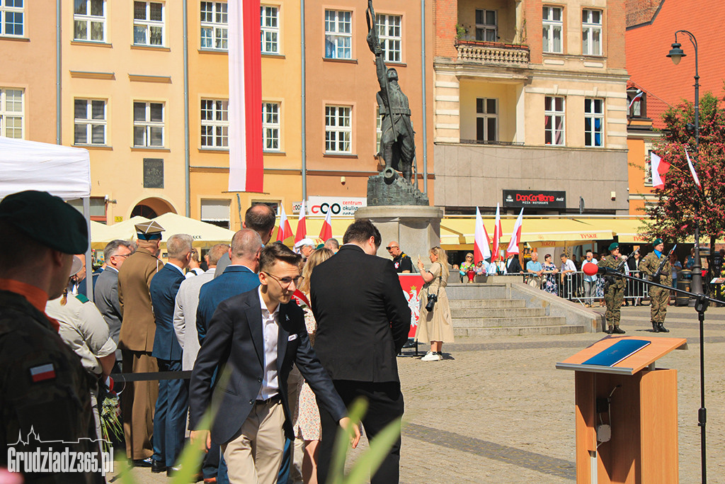 233 lat temu uchwalono Konstytucję 3 maja. Obchody w Grudziądzu