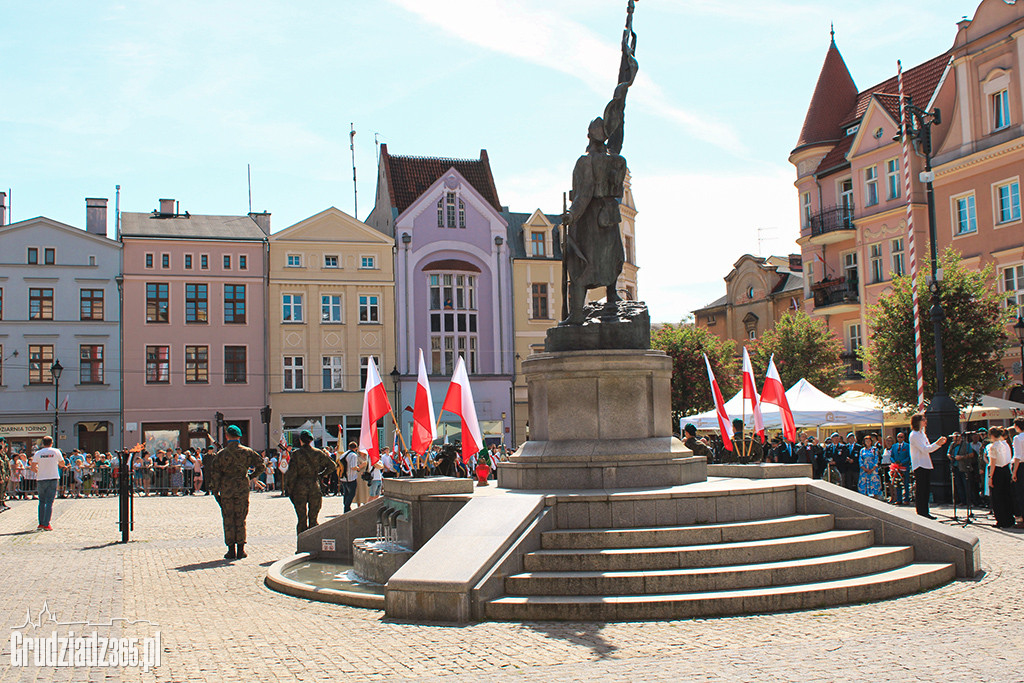 233 lat temu uchwalono Konstytucję 3 maja. Obchody w Grudziądzu