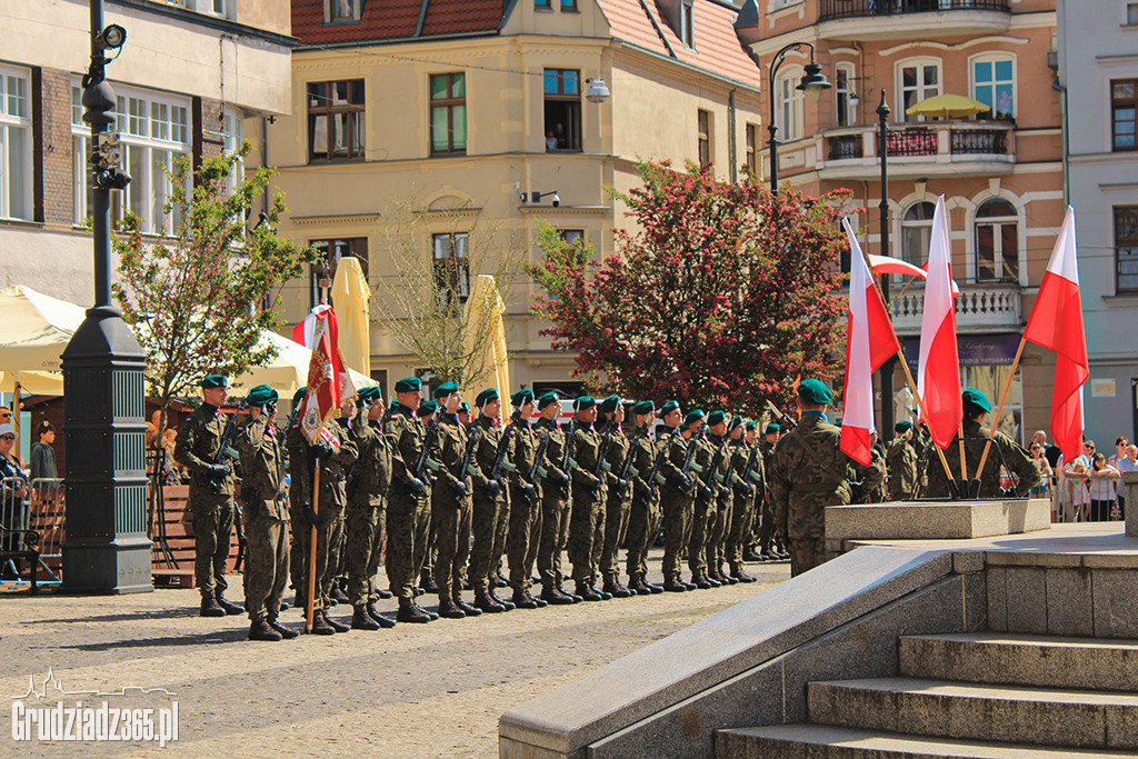 233 lat temu uchwalono Konstytucję 3 maja. Obchody w Grudziądzu