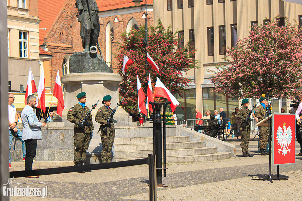 233 lat temu uchwalono Konstytucję 3 maja. Obchody w Grudziądzu