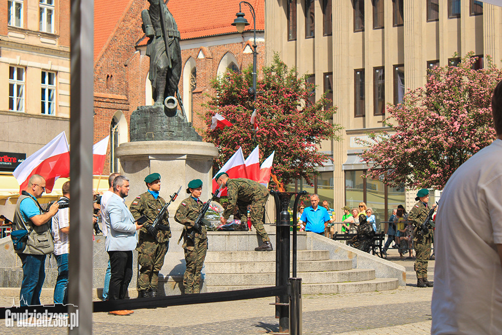 233 lat temu uchwalono Konstytucję 3 maja. Obchody w Grudziądzu