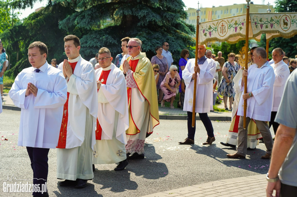 Boże Ciało - procesja na os. Lotnisko w Grudziądzu