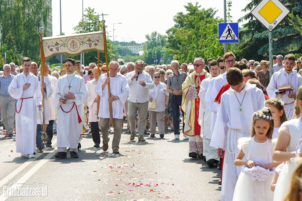 Boże Ciało - procesja na os. Lotnisko w Grudziądzu