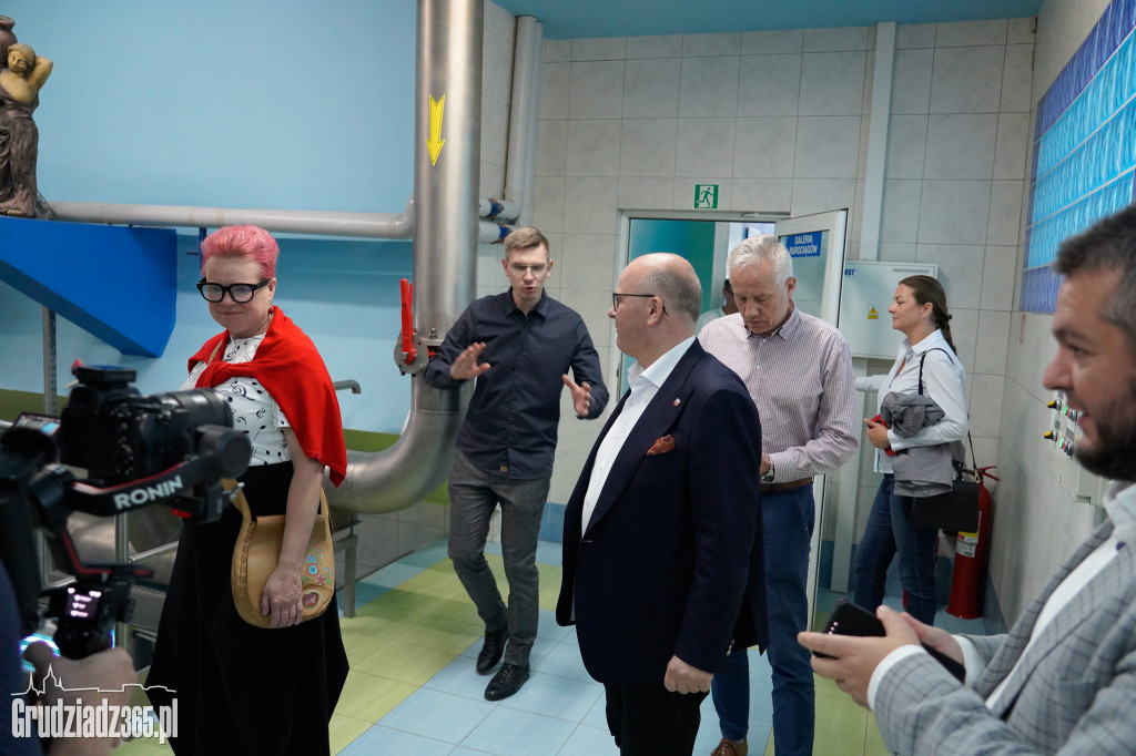 Prezydent Grudziądza z radnymi wizytował Grudziądzkie Wodociągi