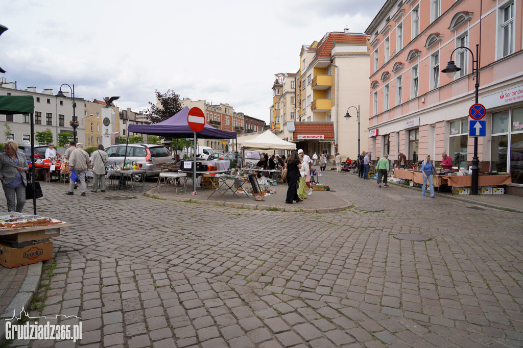 Grudziądz gotowy na obchody 733. urodzin. Stoiska Jarmarku Spichrzowego gotowe