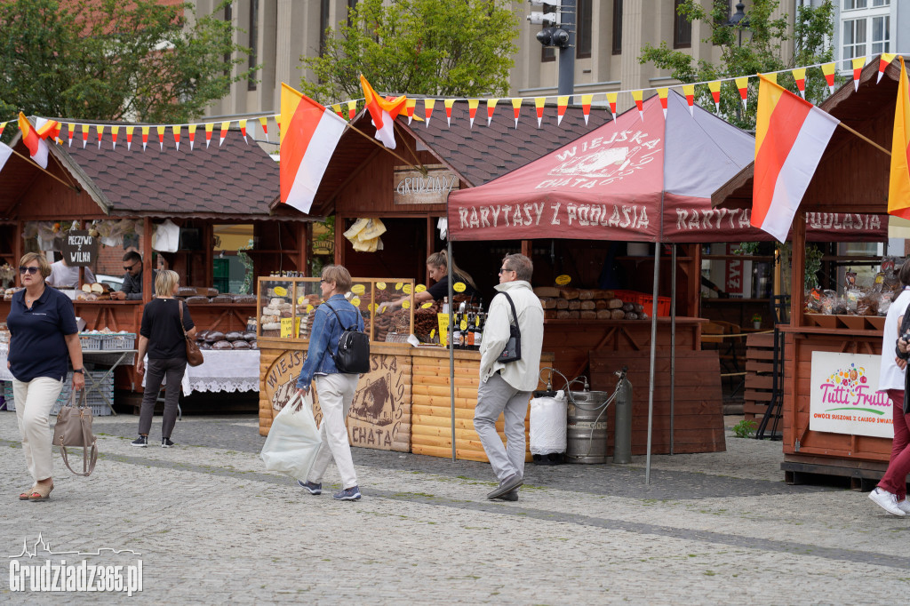 Grudziądz gotowy na obchody 733. urodzin. Stoiska Jarmarku Spichrzowego gotowe