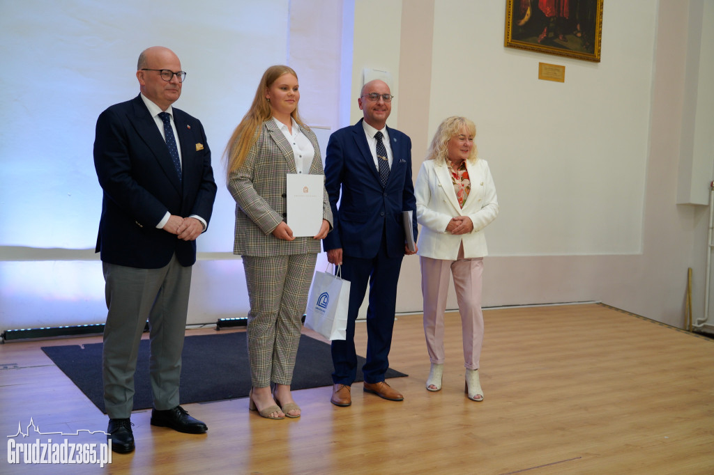 Gala laureatów i finalistów olimpiad grudziądzkich szkół