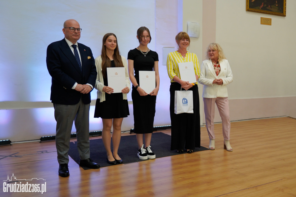 Gala laureatów i finalistów olimpiad grudziądzkich szkół