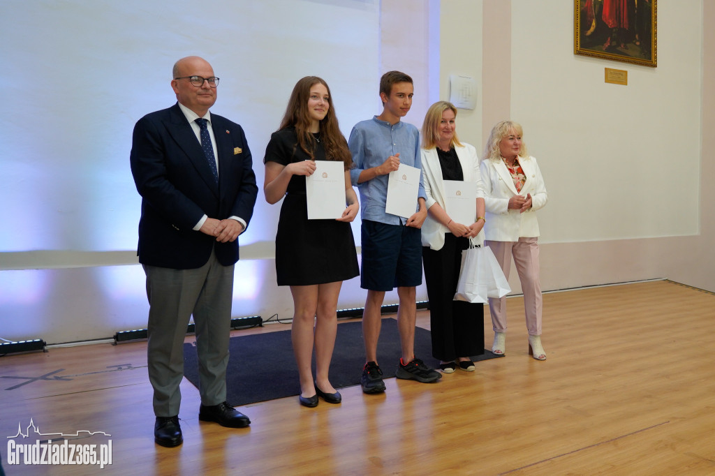 Gala laureatów i finalistów olimpiad grudziądzkich szkół