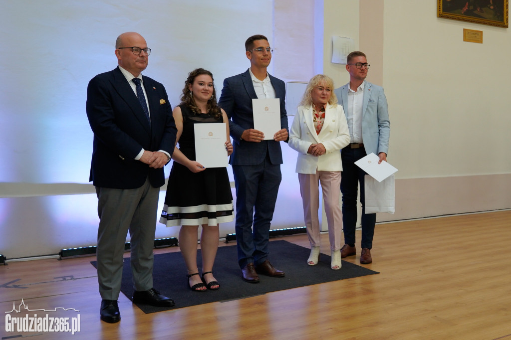 Gala laureatów i finalistów olimpiad grudziądzkich szkół