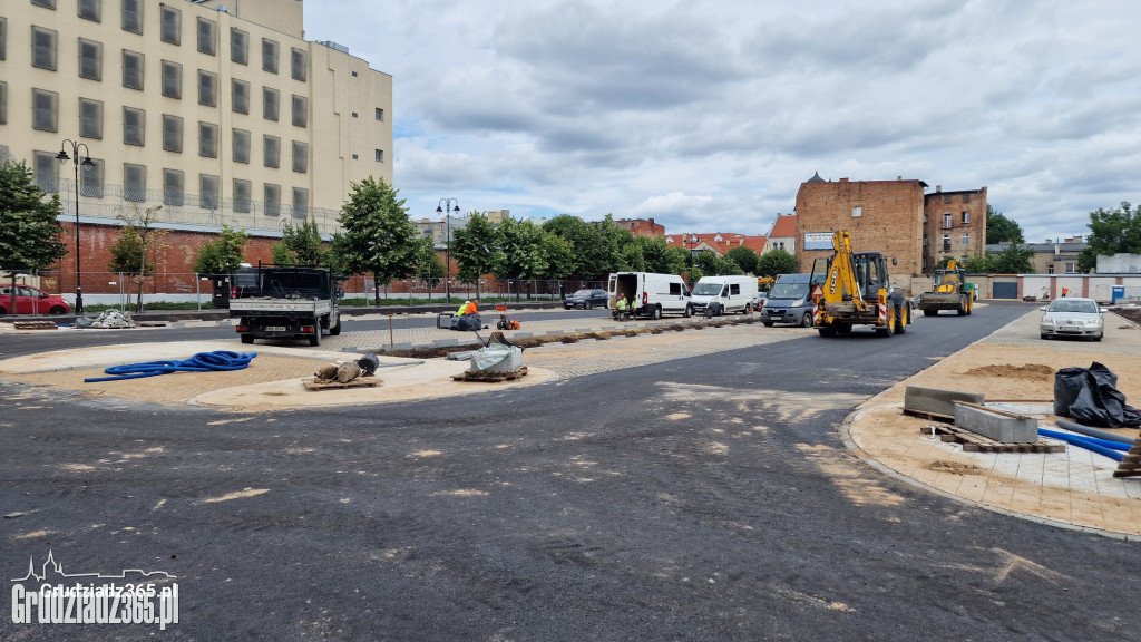 Wkrótce koniec remontu parkingu przy ulicy Sienkiewicza w Grudziądzu