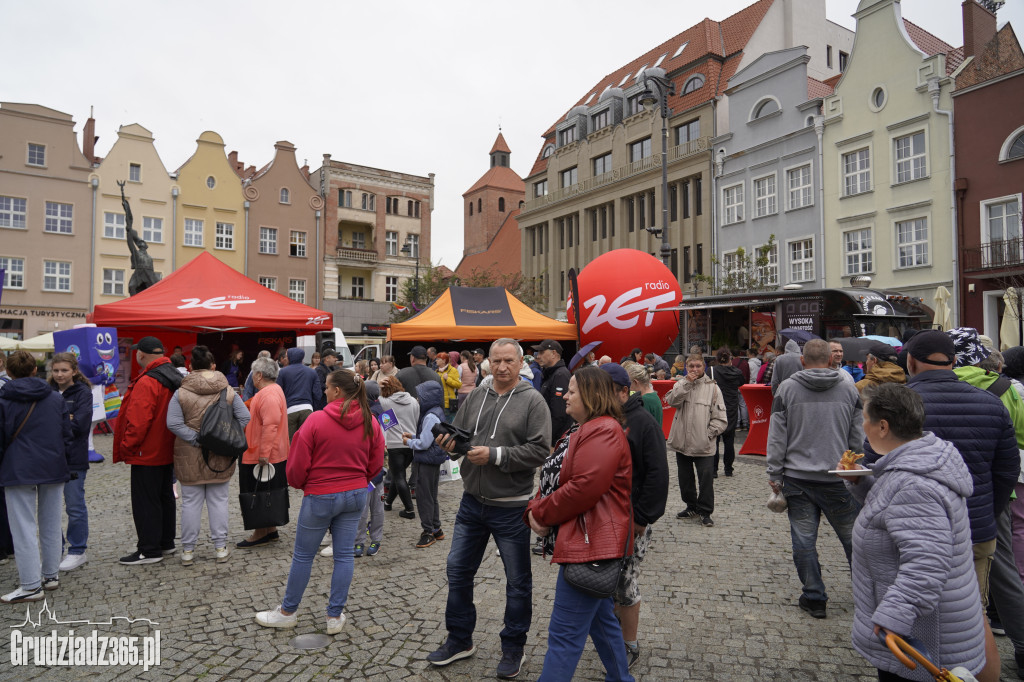 Śniadanie z RadiemZ na Rynku w Grudziądzu