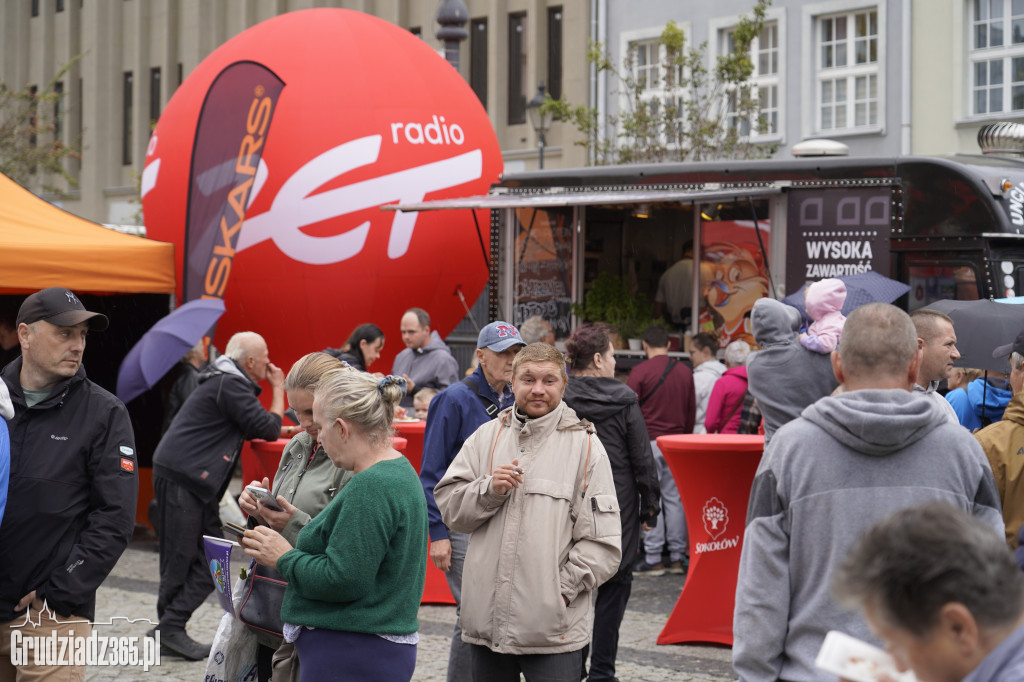 Śniadanie z RadiemZ na Rynku w Grudziądzu