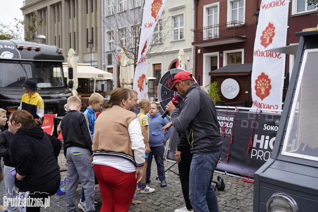 Śniadanie z RadiemZ na Rynku w Grudziądzu