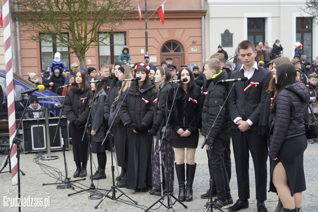 Obchody Narodowego Święta Niepodległości na Rynku w Grudziądzu