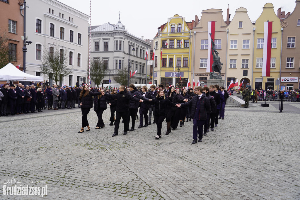 Obchody Narodowego Święta Niepodległości na Rynku w Grudziądzu