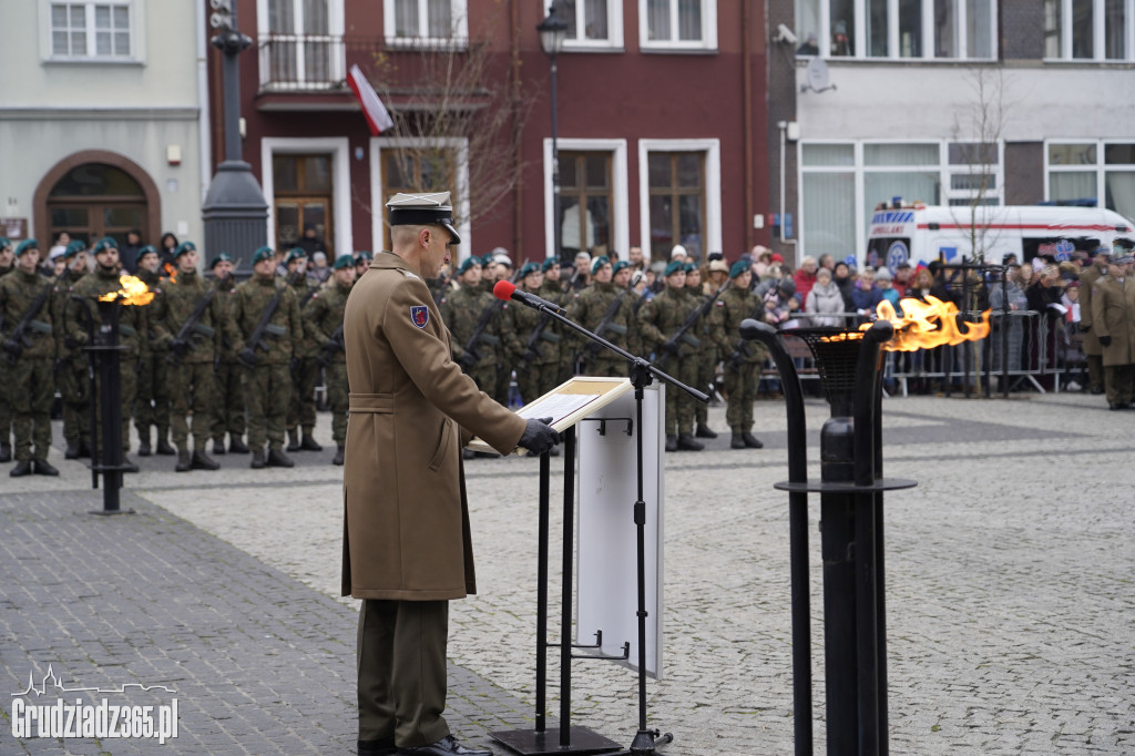 Obchody Narodowego Święta Niepodległości na Rynku w Grudziądzu